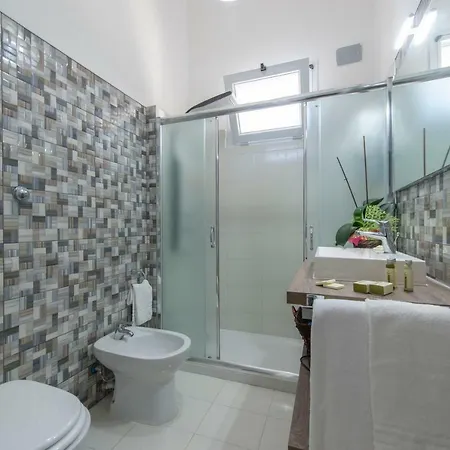 Casa Punta Paradiso - Hot Tub&panoramic Garden *