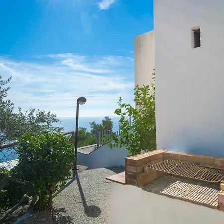 Casa Punta Paradiso Tatil Evi *