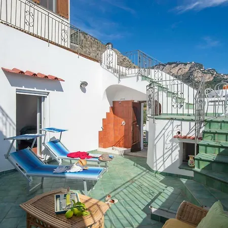 Casa Punta Paradiso 普莱亚诺